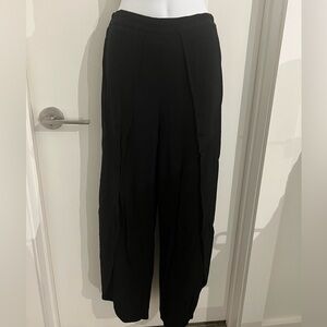 *gilbert* black flow pants